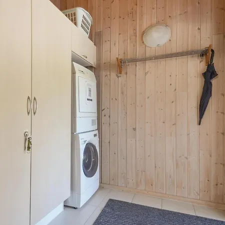 Amazing In With Sauna